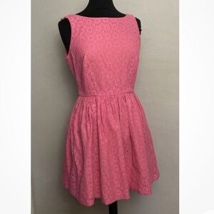 12-27 Lilly Pulitzer Pink lace Dress 8 10 Open Fit Flare
